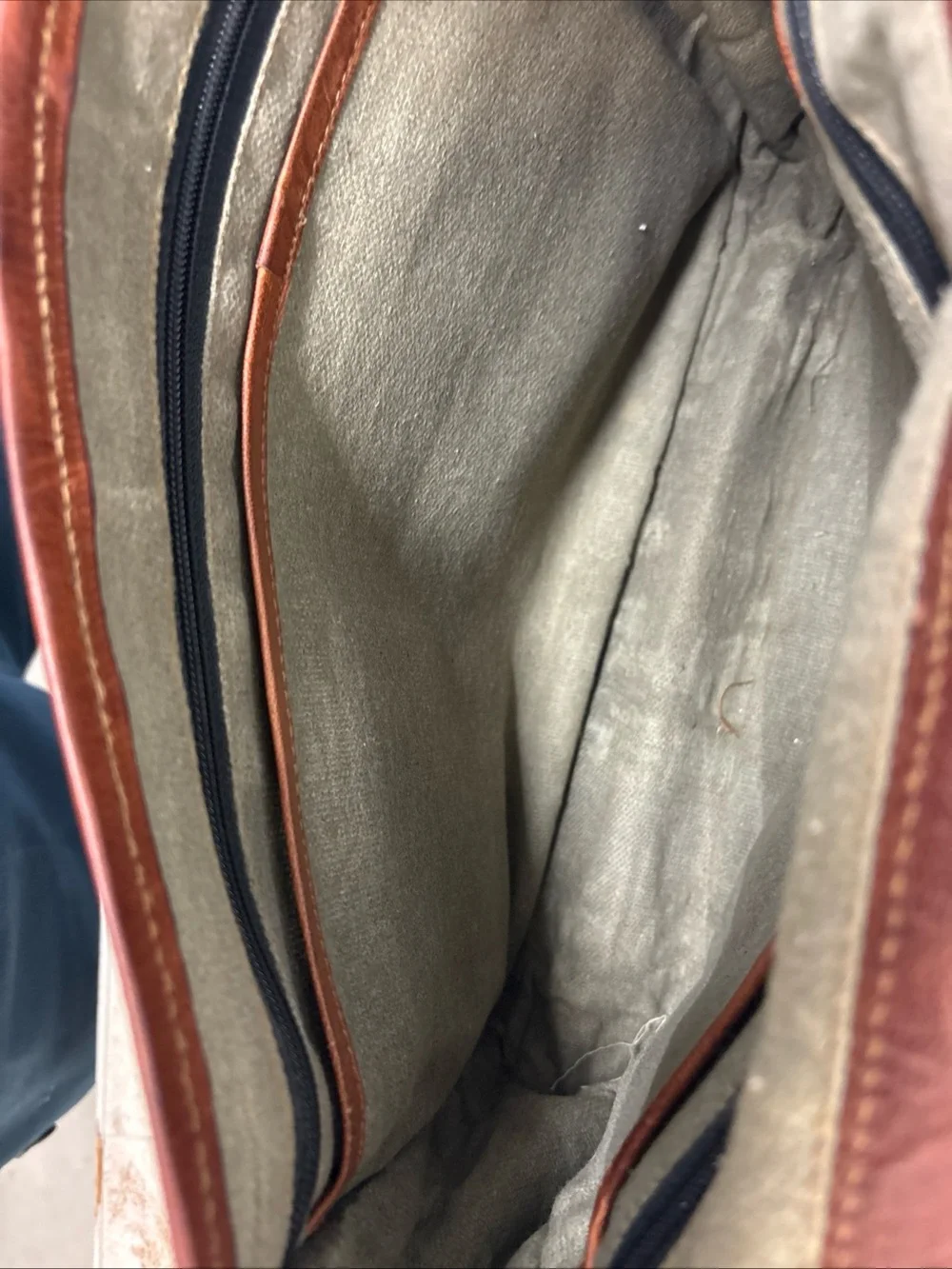 Men's Brown Leather Messenger Bag with Dual Front Buckles